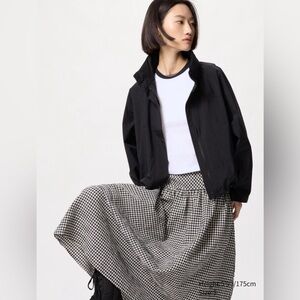 Uniqlo Windproof Stand Collar Blouson size M black